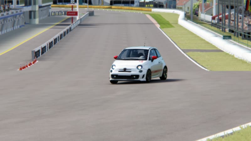 アセットコルサ「アバルト500 エッセエッセ（Abarth500 Esse Esse）」とは