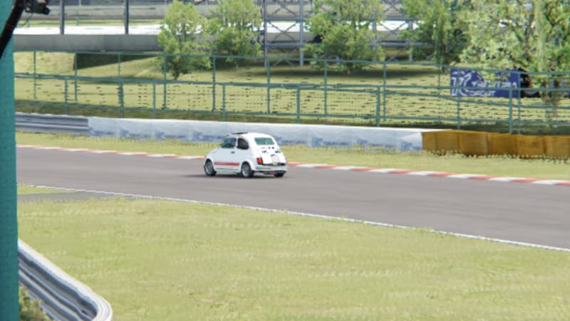 2位：アバルト595 SS（Abarth595 SS）