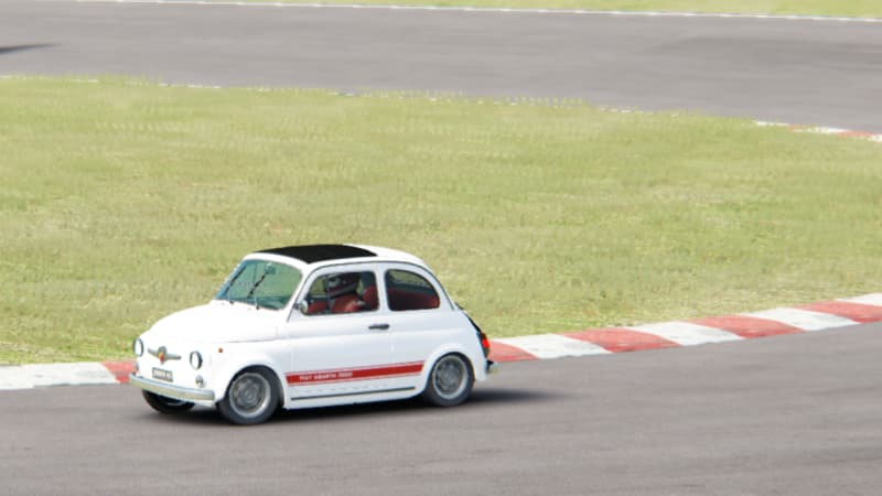 2位：アバルト595 SS（Abarth595 SS）2