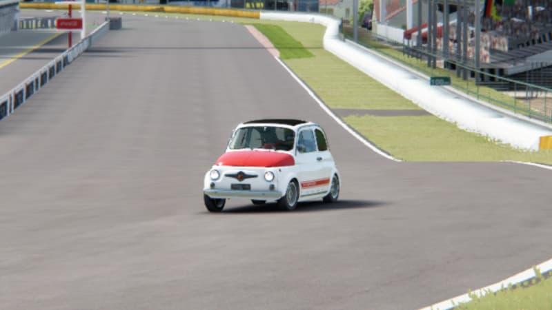 アセットコルサ「アバルト595 Step1（Abarth595 Step1）」とは