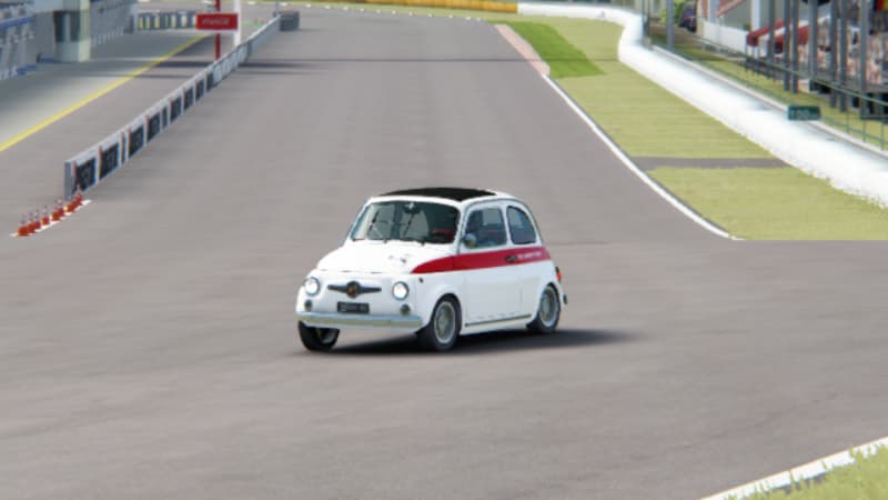 アセットコルサ「アバルト595 Step2（Abarth595 Step2）」とは